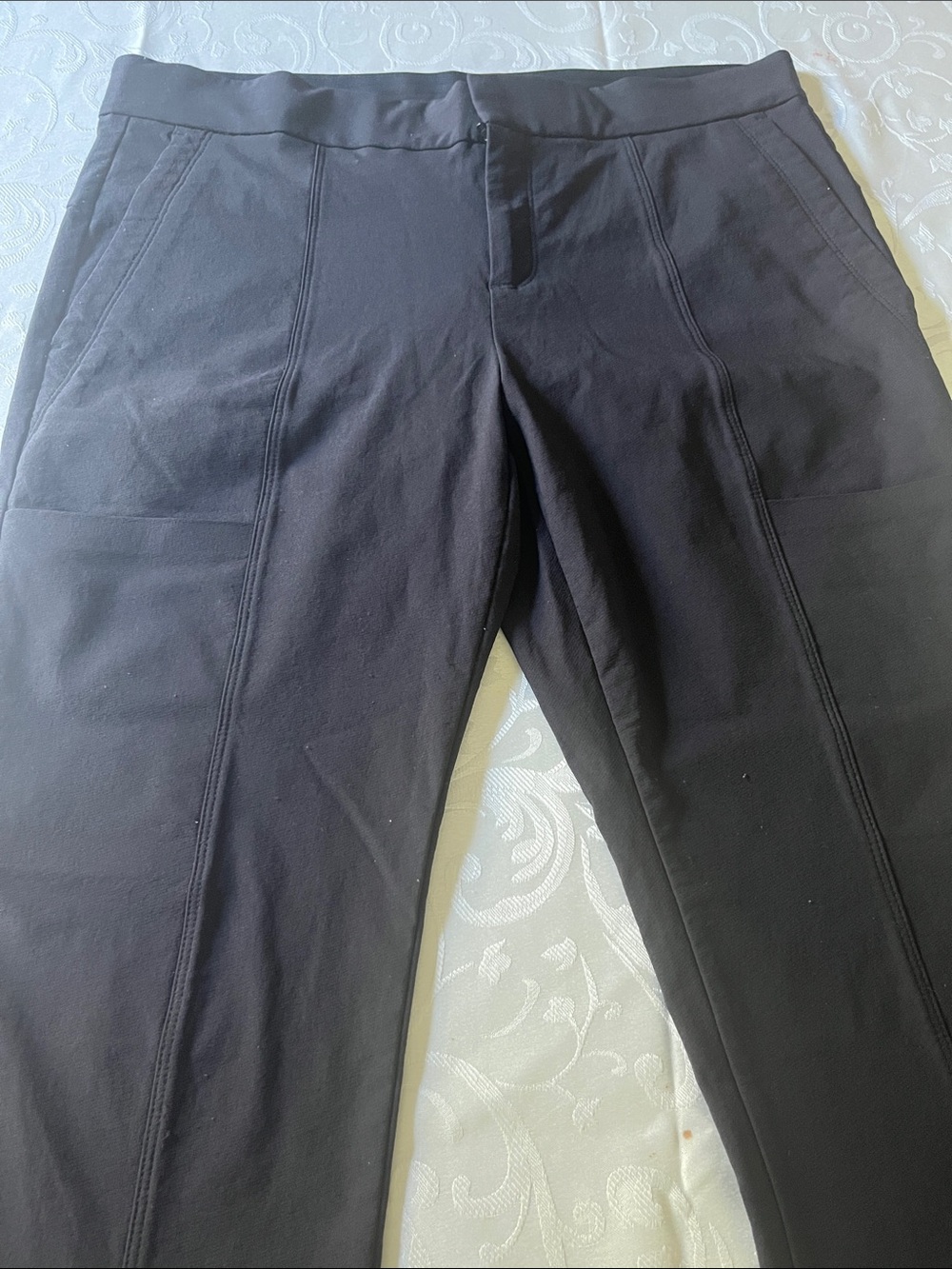 Athleta Women’s Black Jogger Sweatpants